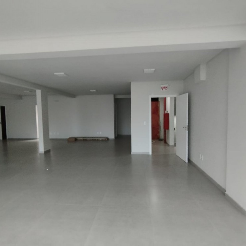 Sala Comercial - 2 piso