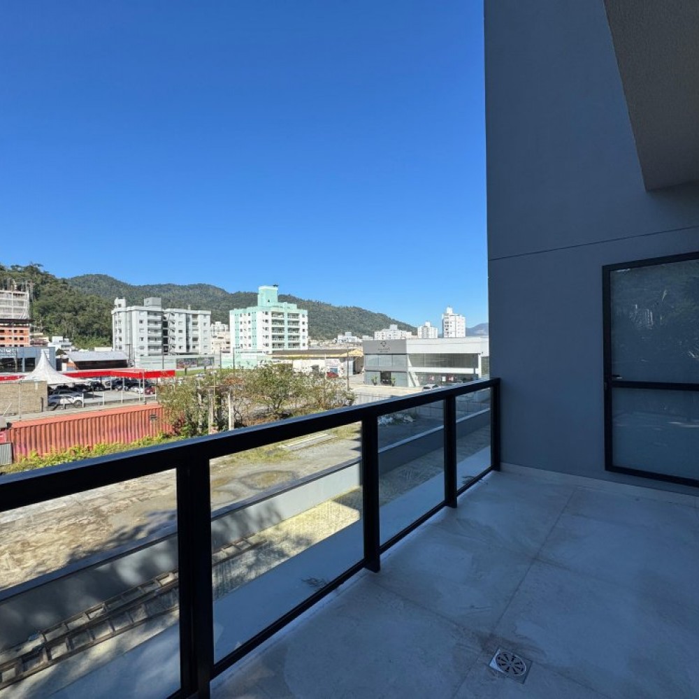Apartamento com 3 sutes 
