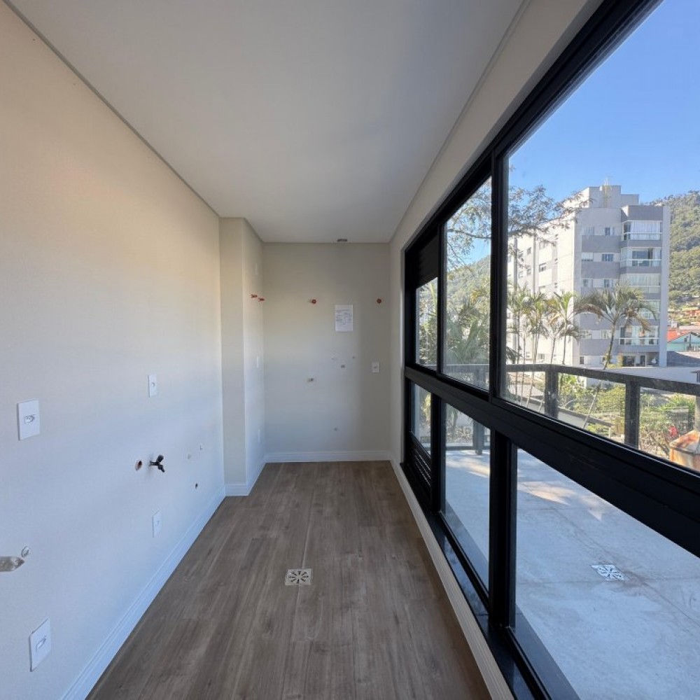 Apartamento com 3 sutes 