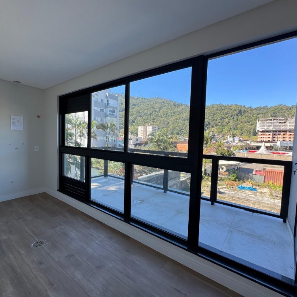 Apartamento com 3 sutes 