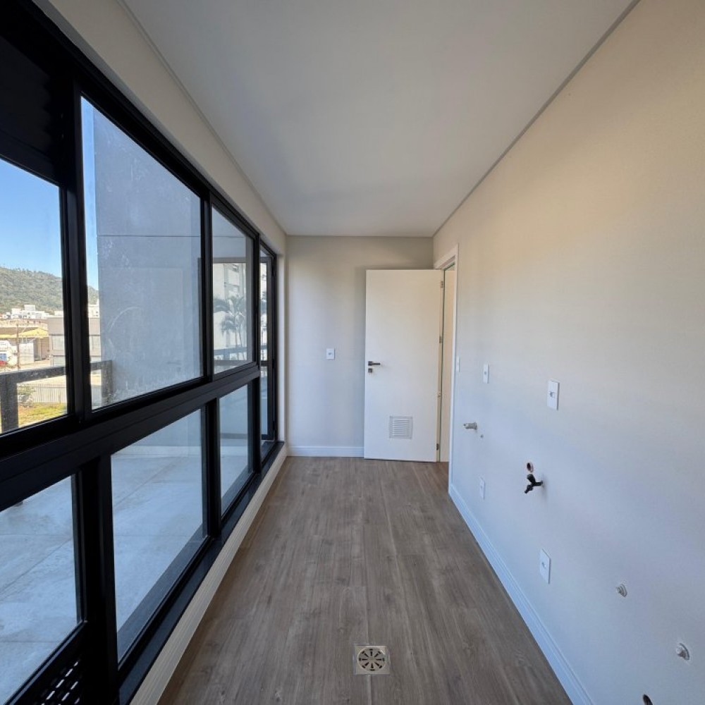 Apartamento com 3 sutes 