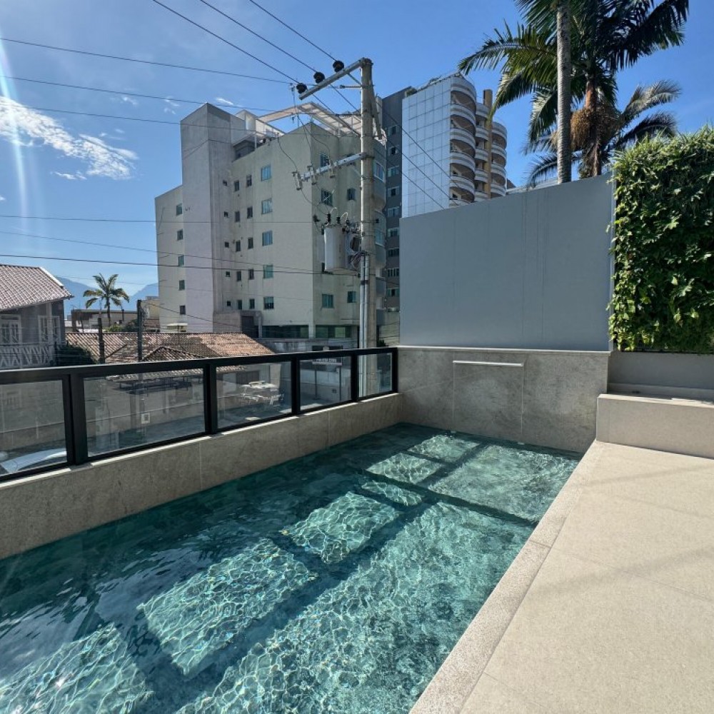Apartamento com 3 sutes 