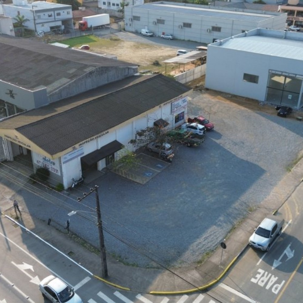 Terreno com Galpo comercial