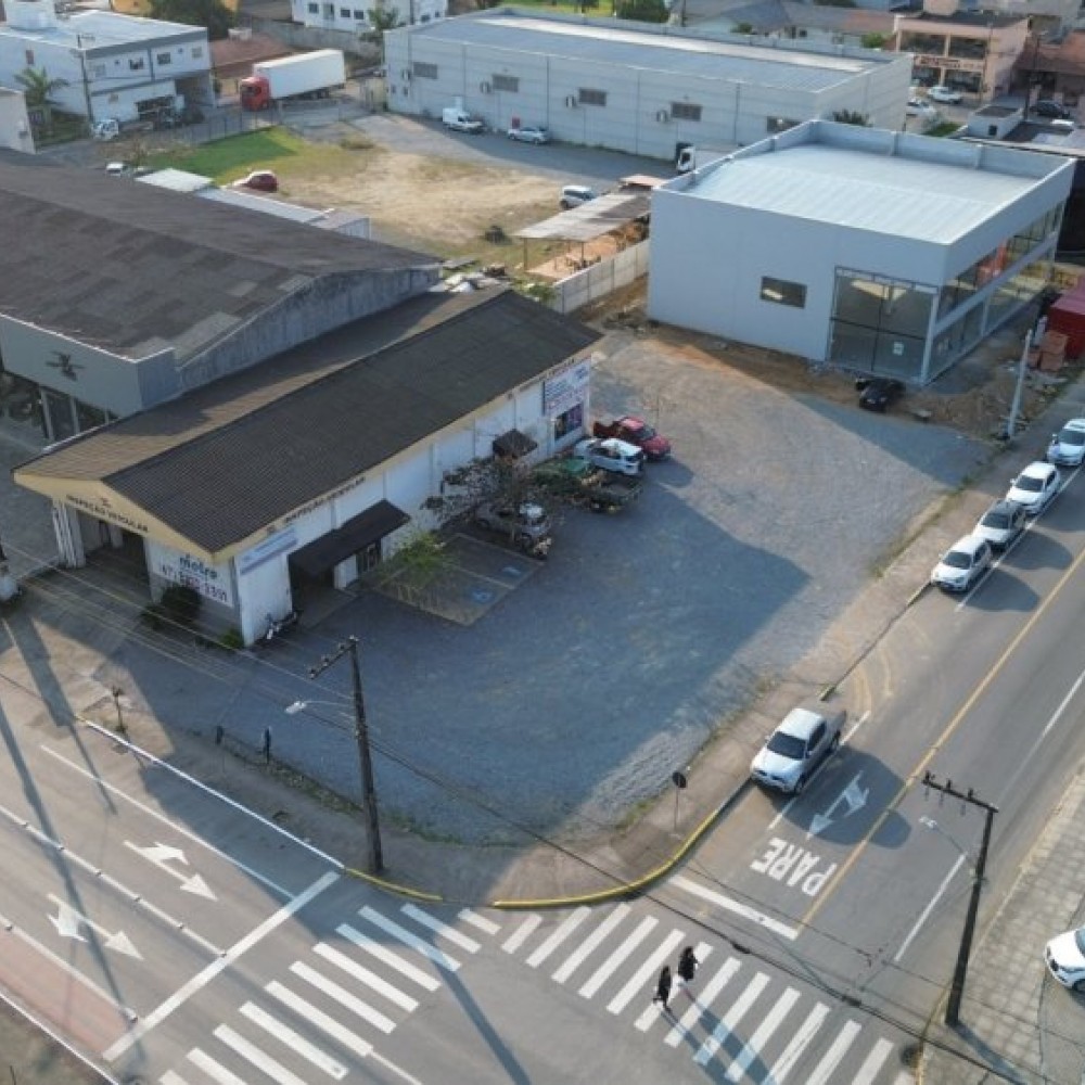 Terreno com Galpo comercial