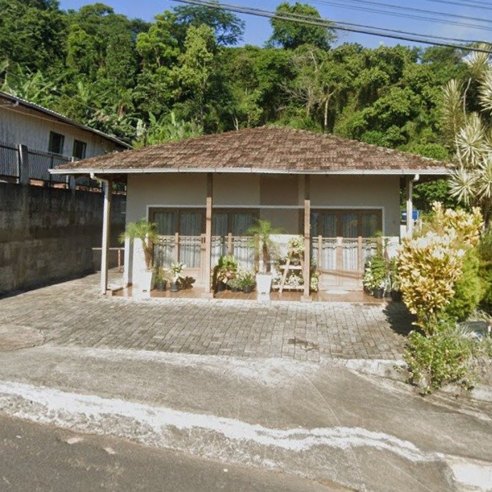 CASA TRREA NO AMIZADE