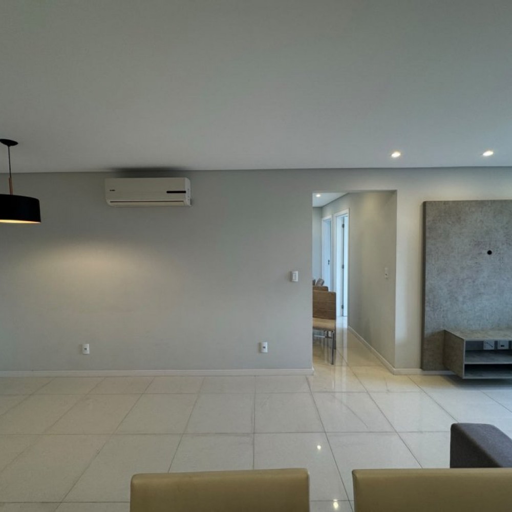 Apartamento Barra do Rio Molha