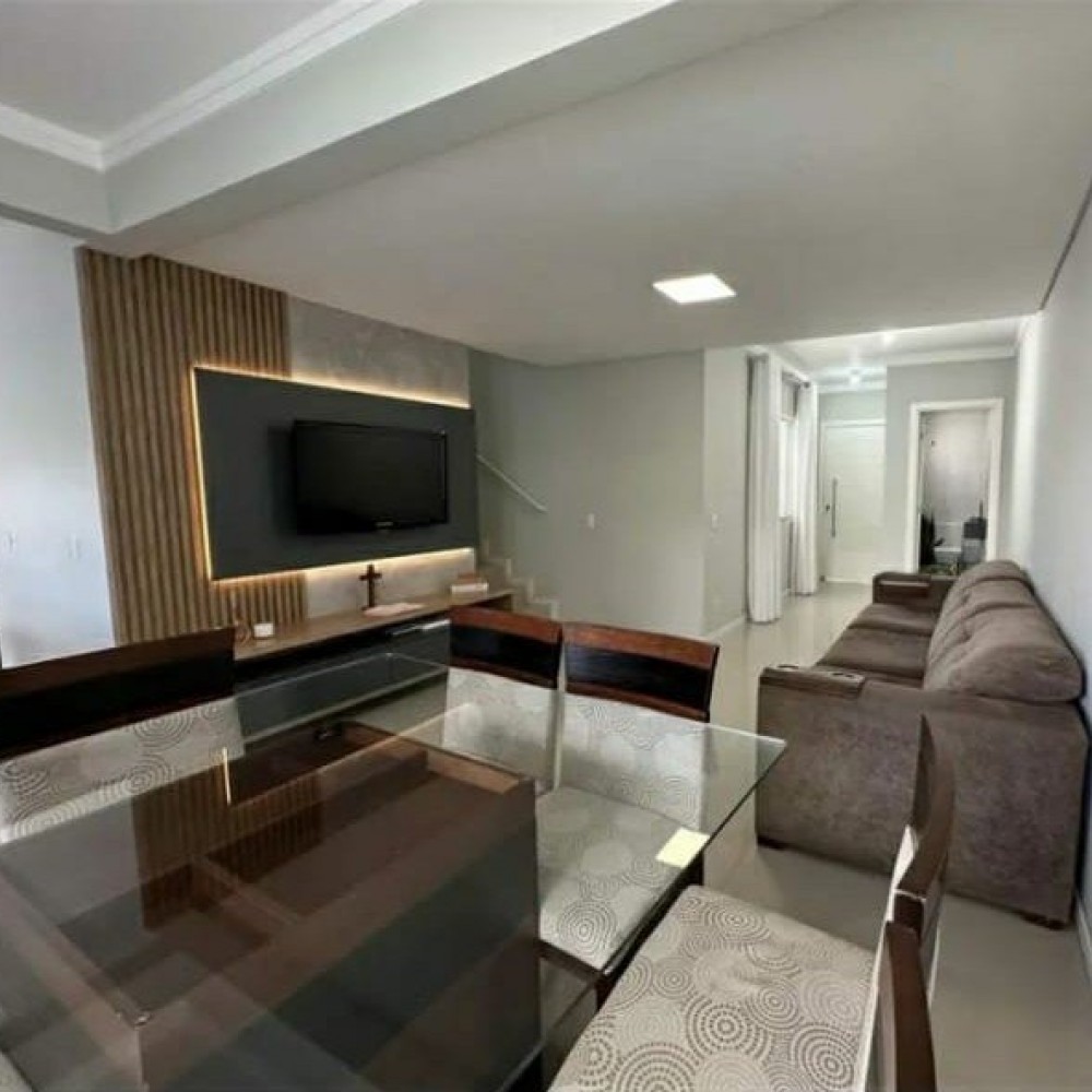 Sobrado Residencial 