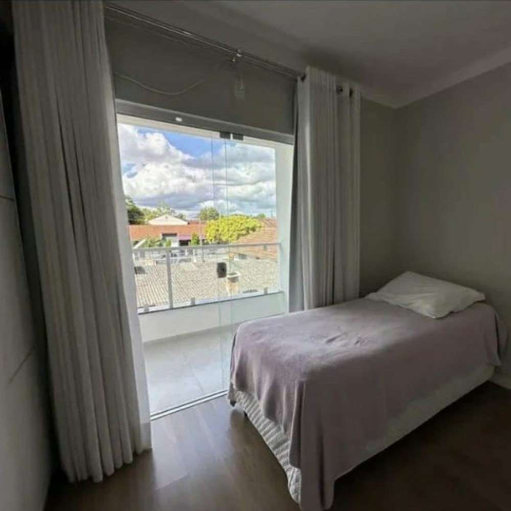 Sobrado Residencial 