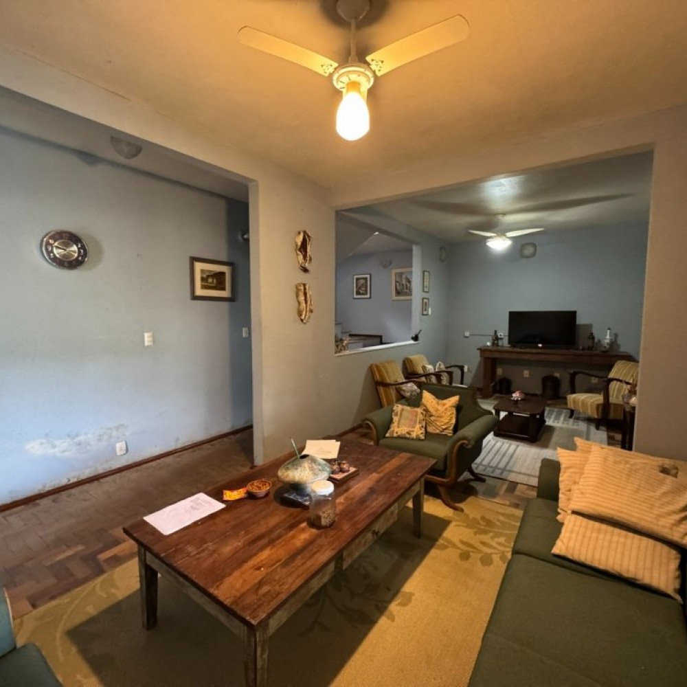 Terreno com casa / construo 