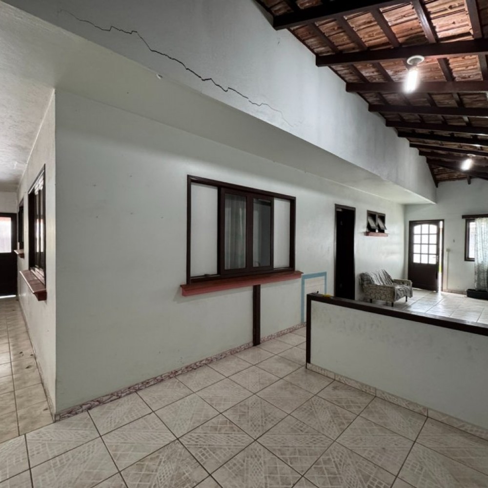 Terreno com casa / construo 