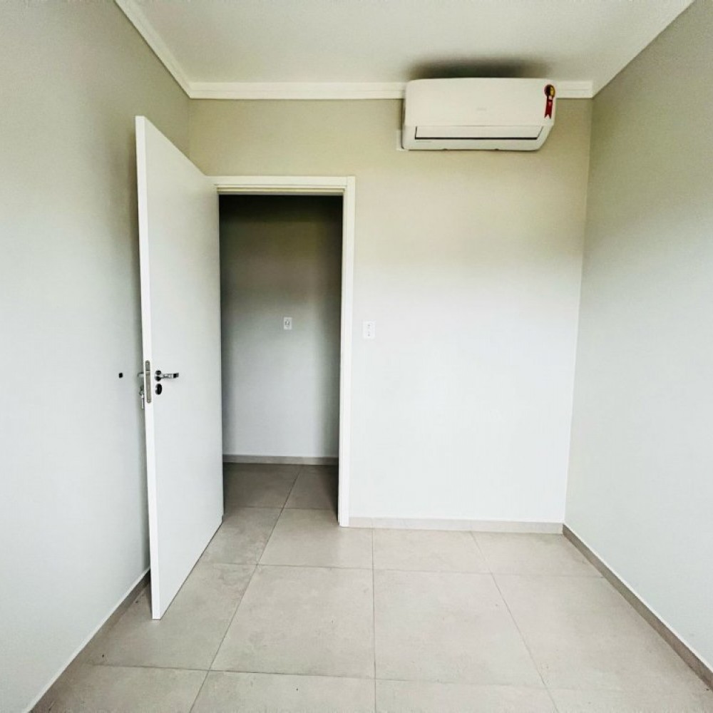 Casa Geminada - Guaramirim - Bairro escolinha