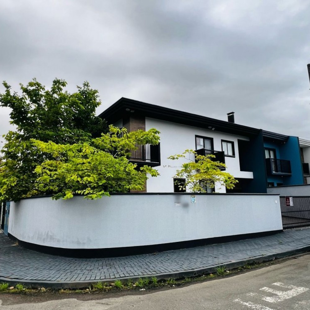Casa Geminada - Guaramirim - Bairro escolinha