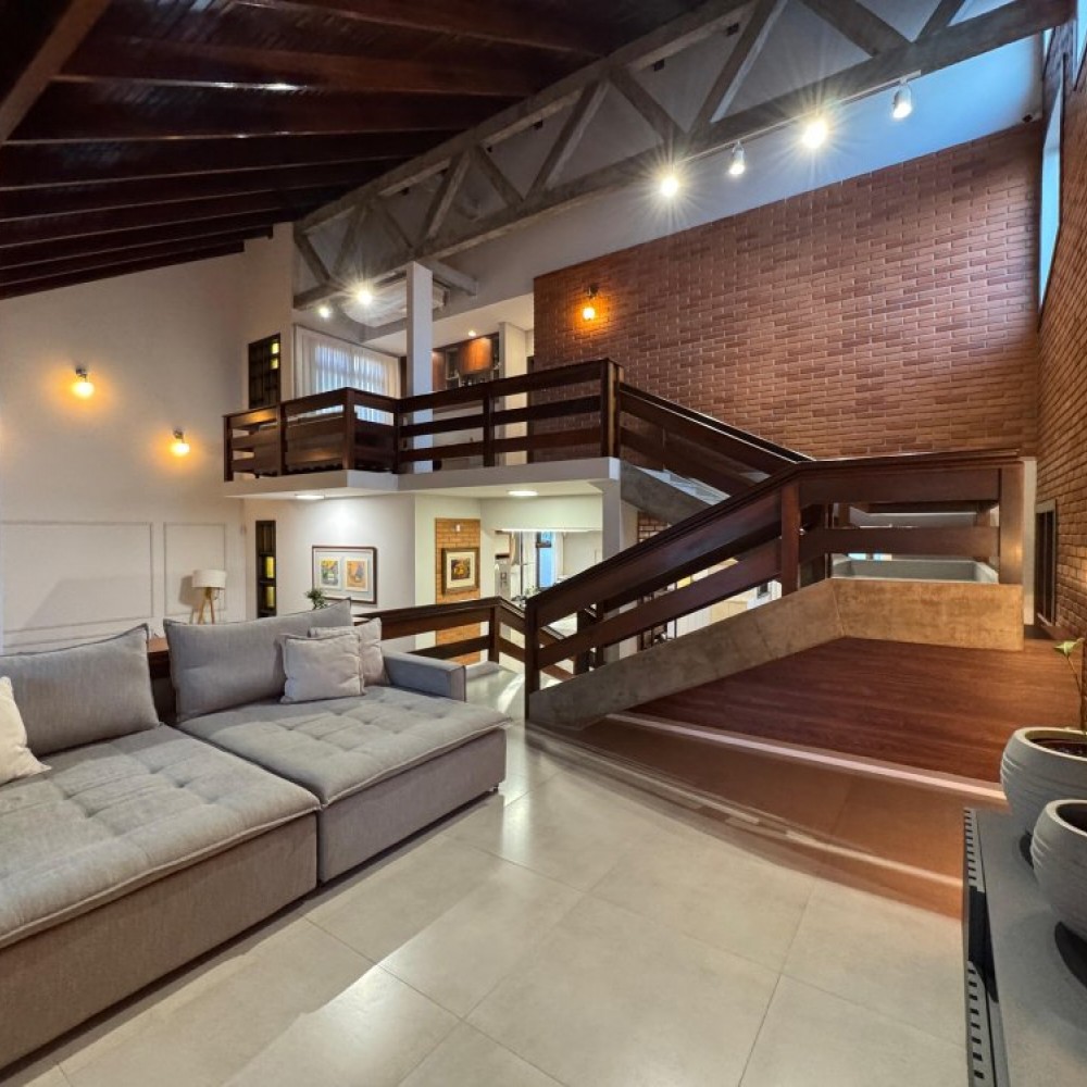 Casa  NO BAIRRO  CENTRO 