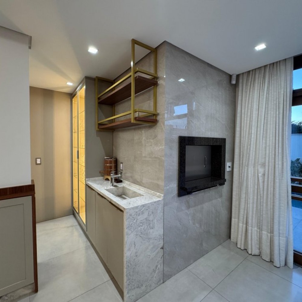 Casa  NO BAIRRO  CENTRO 