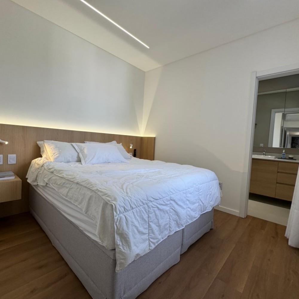 Apartamento no Bairro Jaragu Esquerdo 