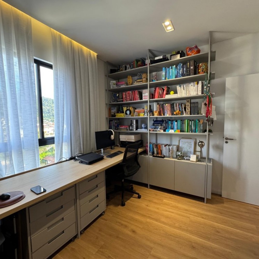 Apartamento no Bairro Jaragu Esquerdo 
