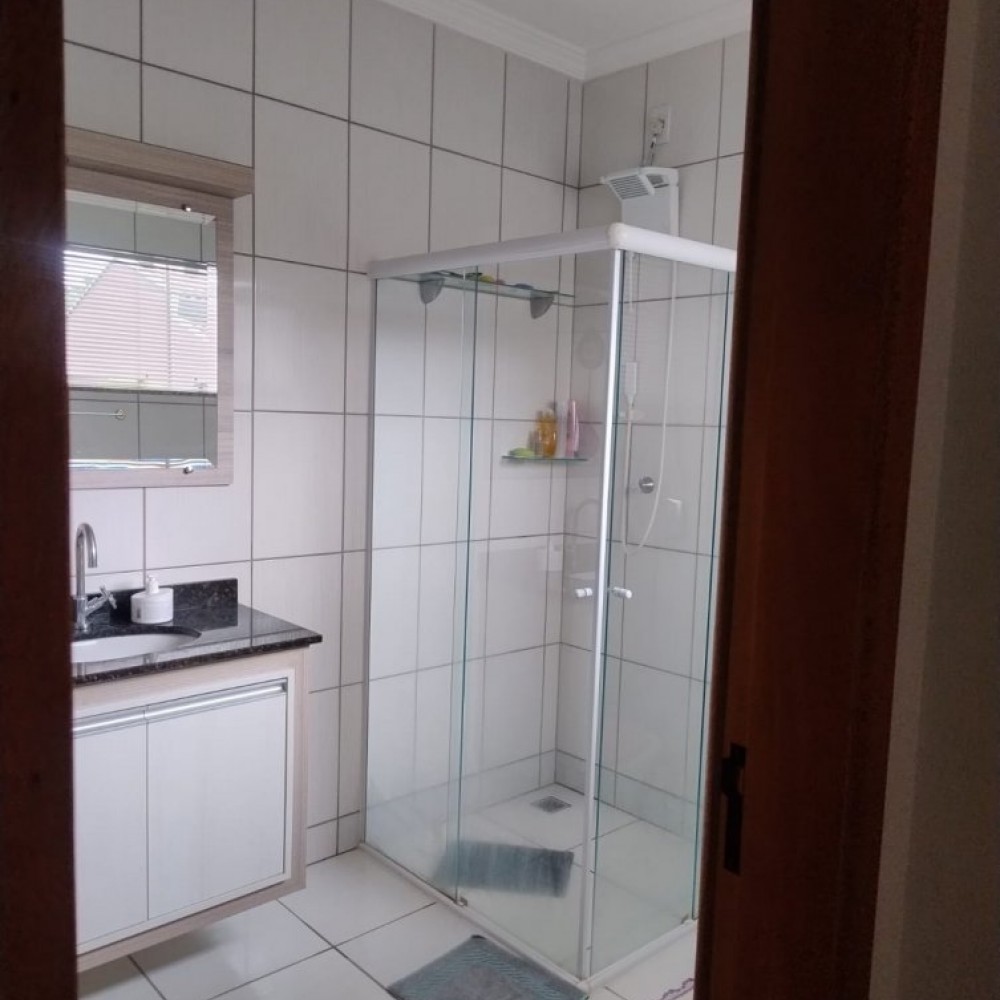 Casa residencial - Bairro Chico de Paulo - Jaragu�