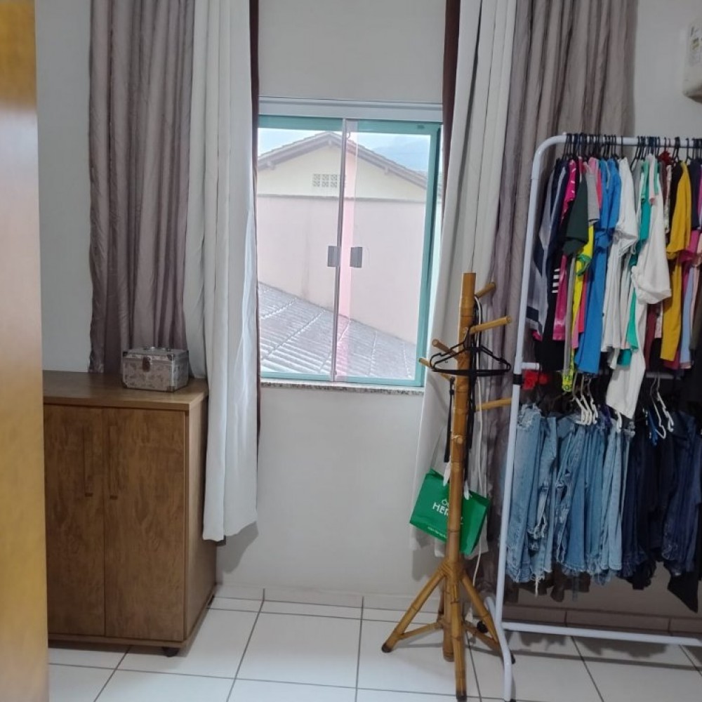 Casa residencial - Bairro Chico de Paulo - Jaragu�