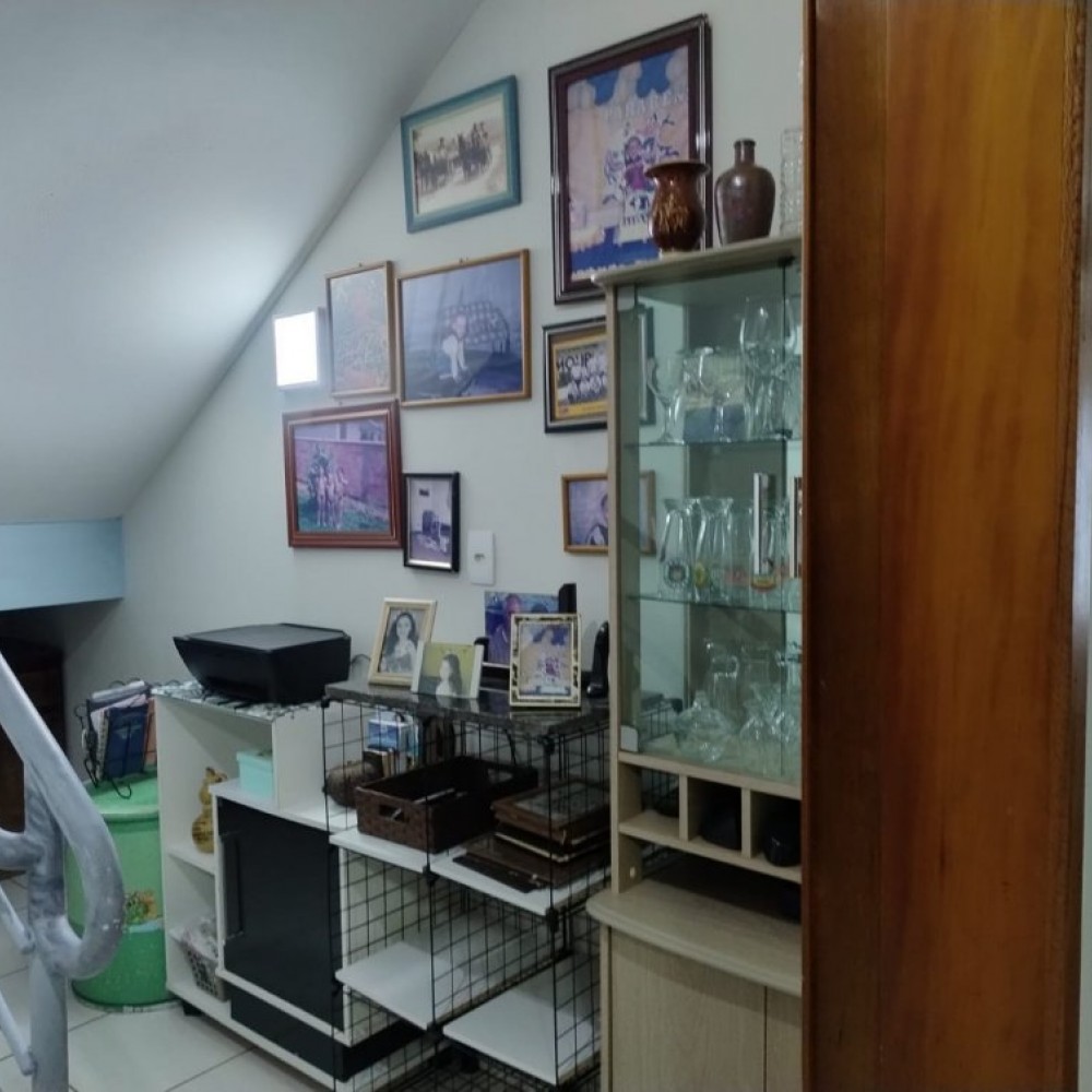 Casa residencial - Bairro Chico de Paulo - Jaragu�