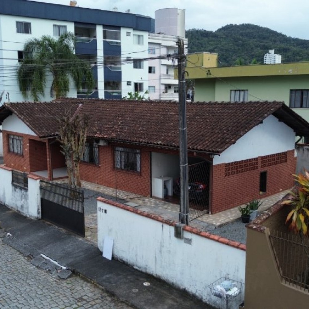 Casa -Centro de Jaragu do Sul - SC