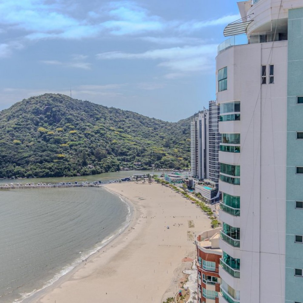 Apartamento na Av. Atlantica