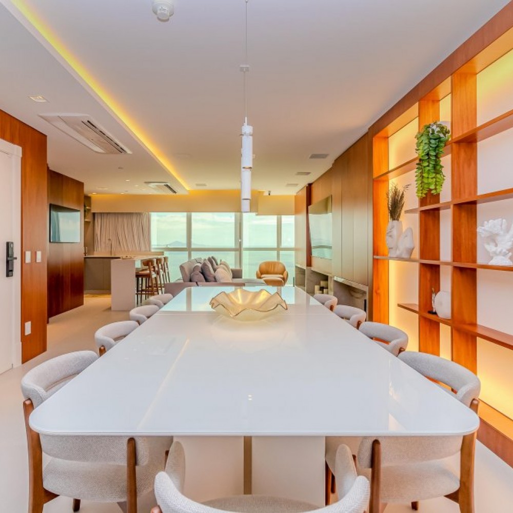 Apartamento na Av. Atlantica