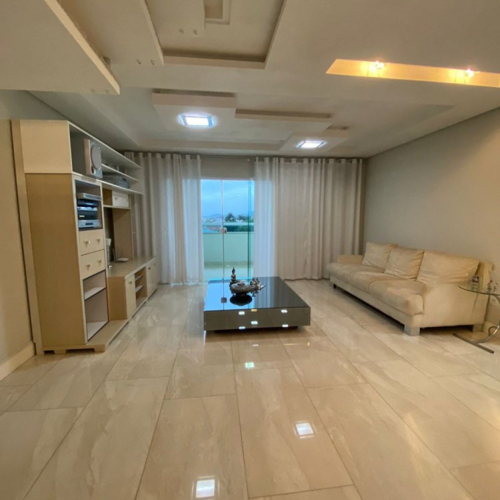 Apartamento Duplex- Centro Guaramirim