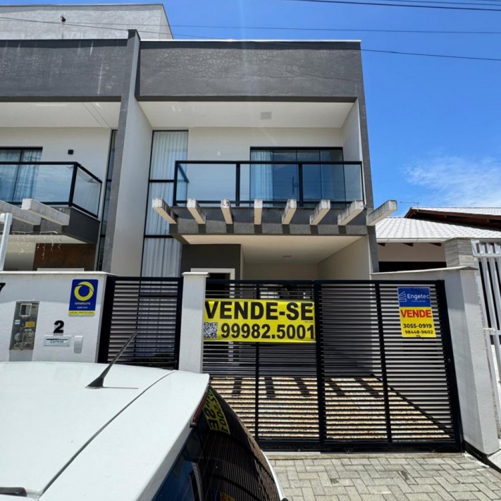 Sobrado - Geminado - Praia da Arma��o -  Penha