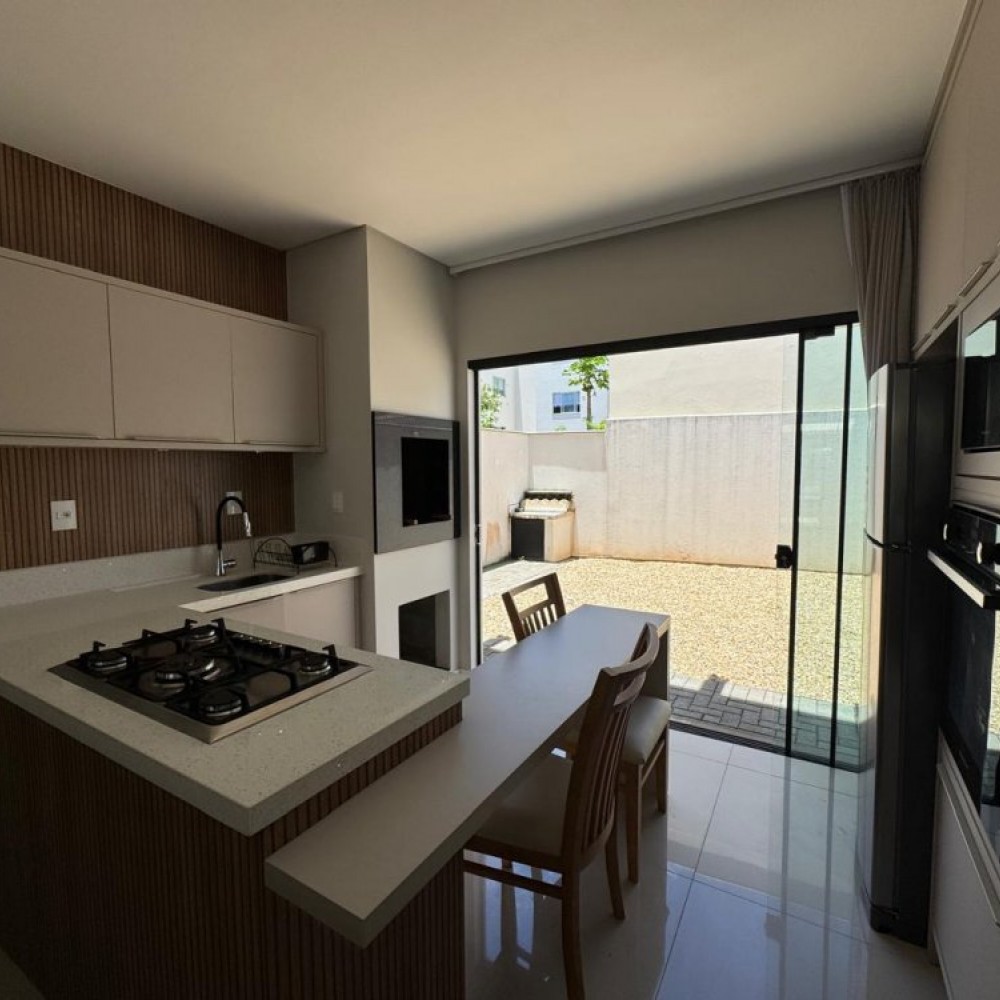 Sobrado - Geminado - Praia da Arma��o -  Penha