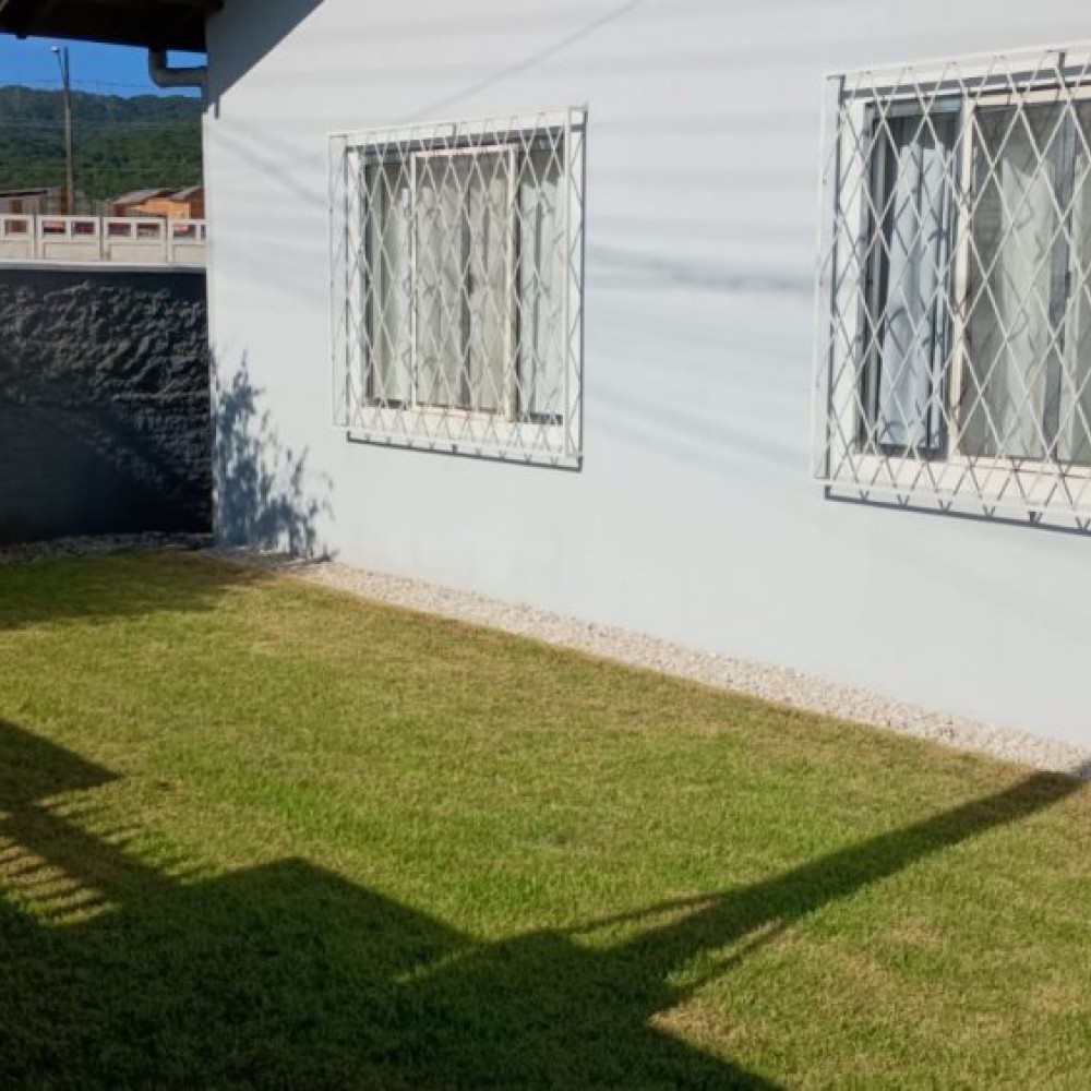 Casa - Nova Esperan�a - Guaramirim