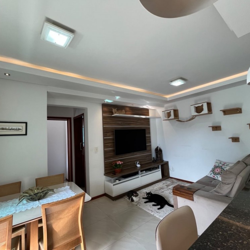 Apartamento 2 Quartos � Venda no Centro de Jaragu�