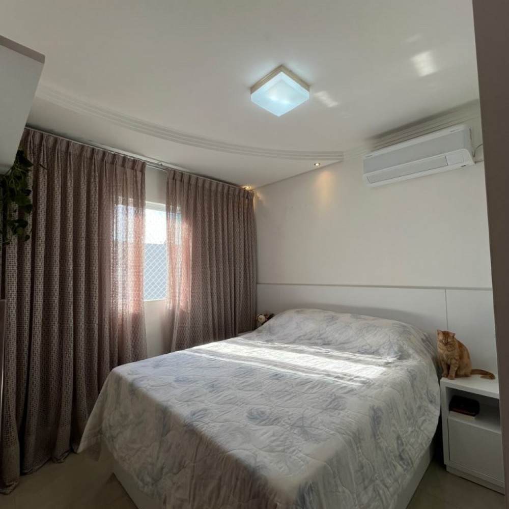 Apartamento 2 Quartos � Venda no Centro de Jaragu�