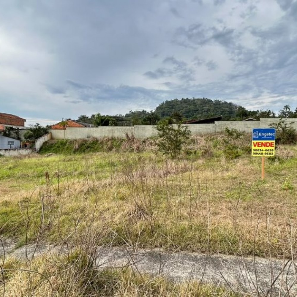 TERRENO NO LOTEAMENTO LENZ JARAGU� 84