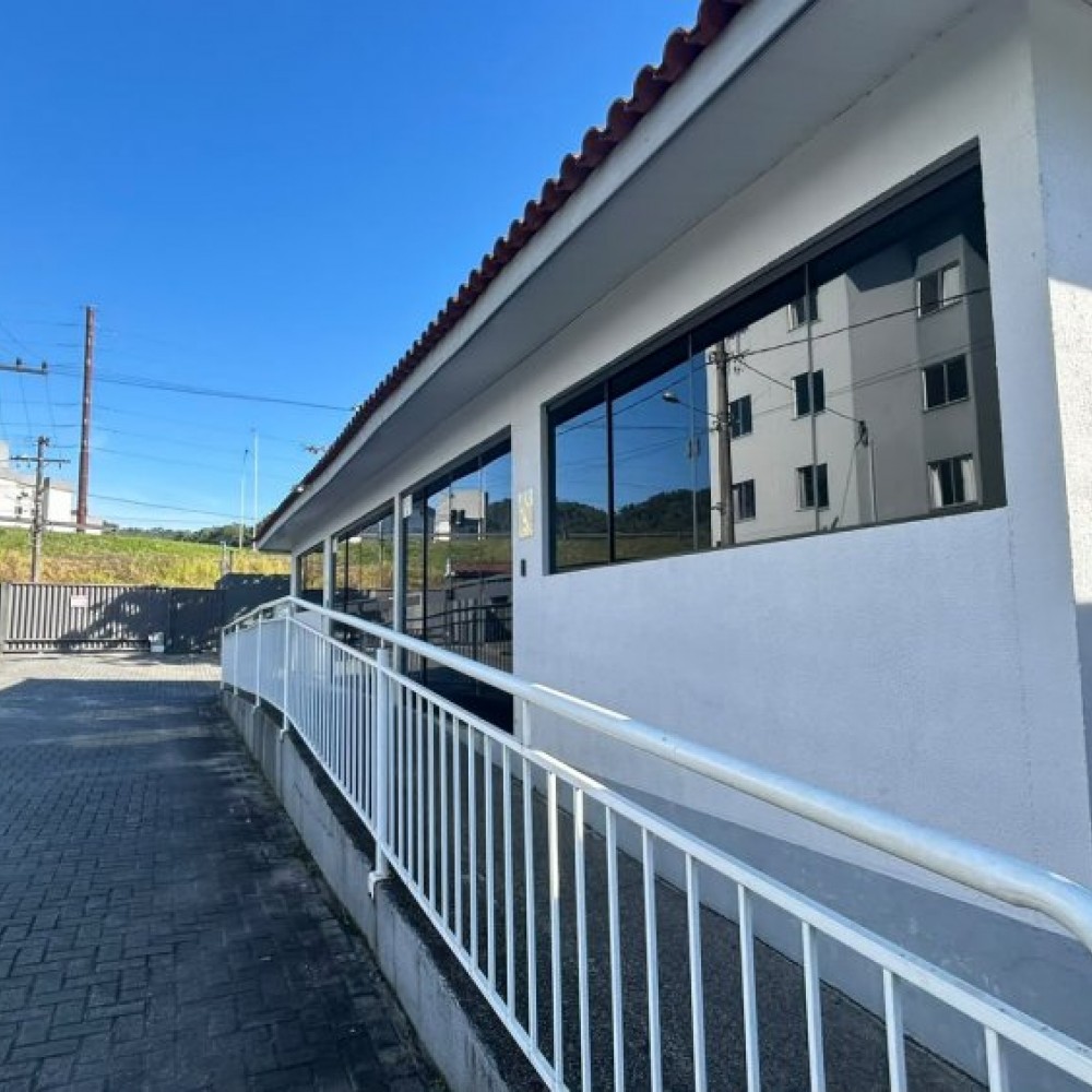 APARTAMENTO MOBILIADO BAIRRO RAU 