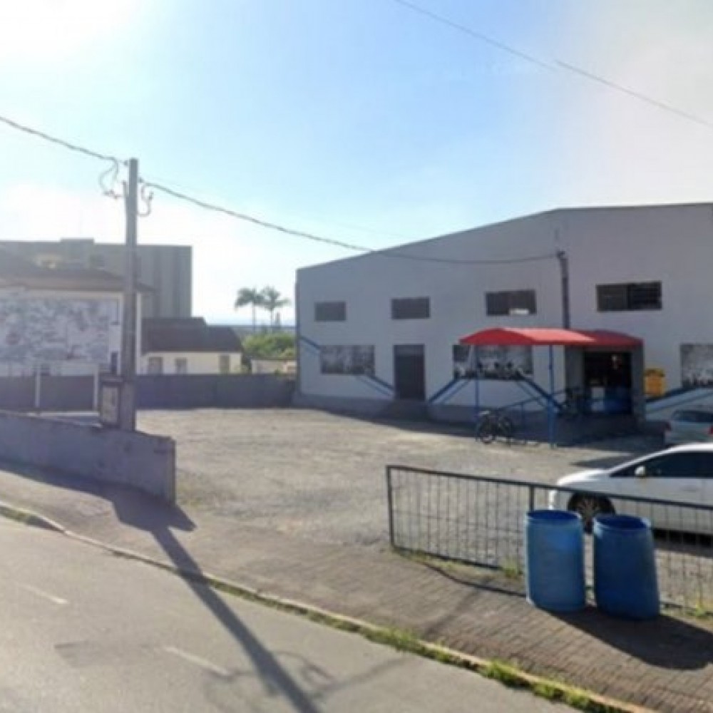 Galp�o centro Guaramirim