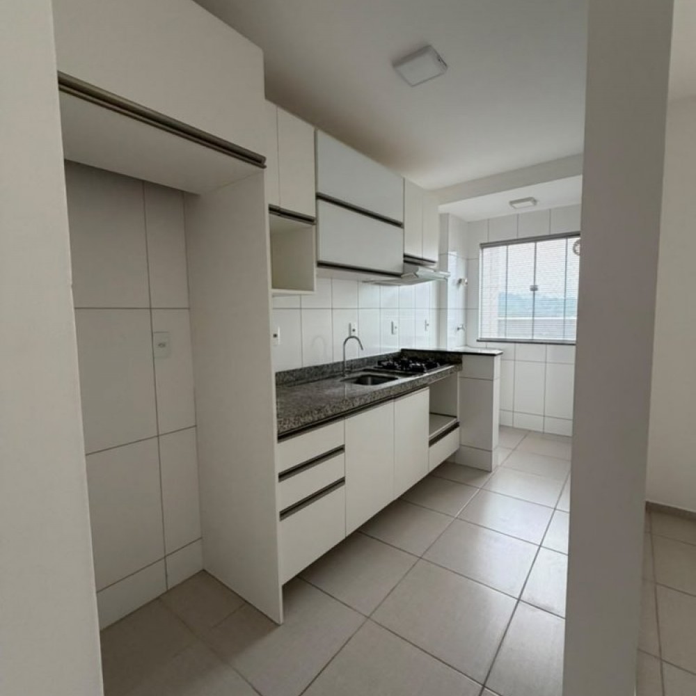 Apartamento � venda no Chico de Paulo R$299.000