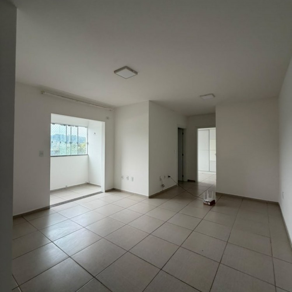Apartamento � venda no Chico de Paulo R$299.000
