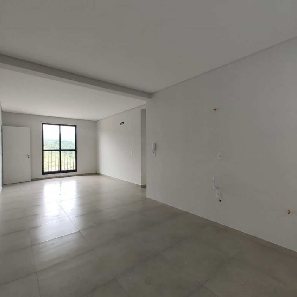 Apartamento com Su�te em Nereu Ramos � Venda