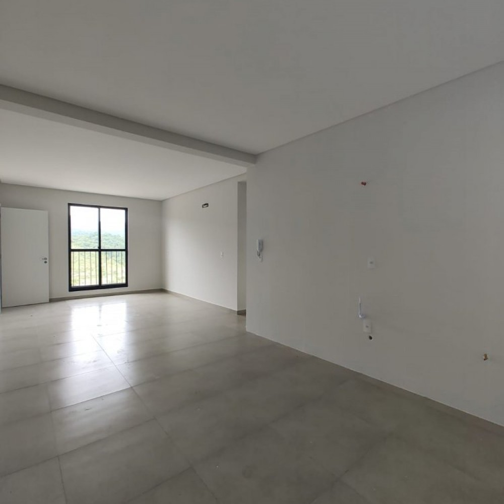 Apartamento com Su�te em Nereu Ramos � Venda