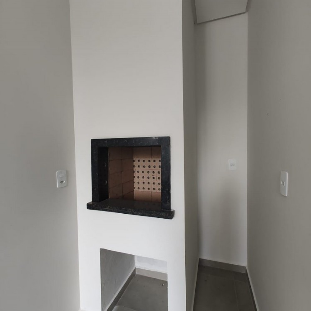 Apartamento com Su�te em Nereu Ramos � Venda
