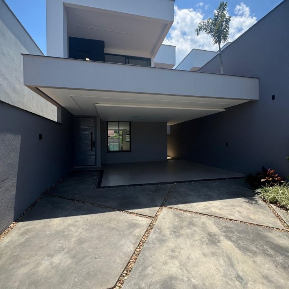 Casa com Piscina em Tr�s Rios do Norte | Jaragu� d