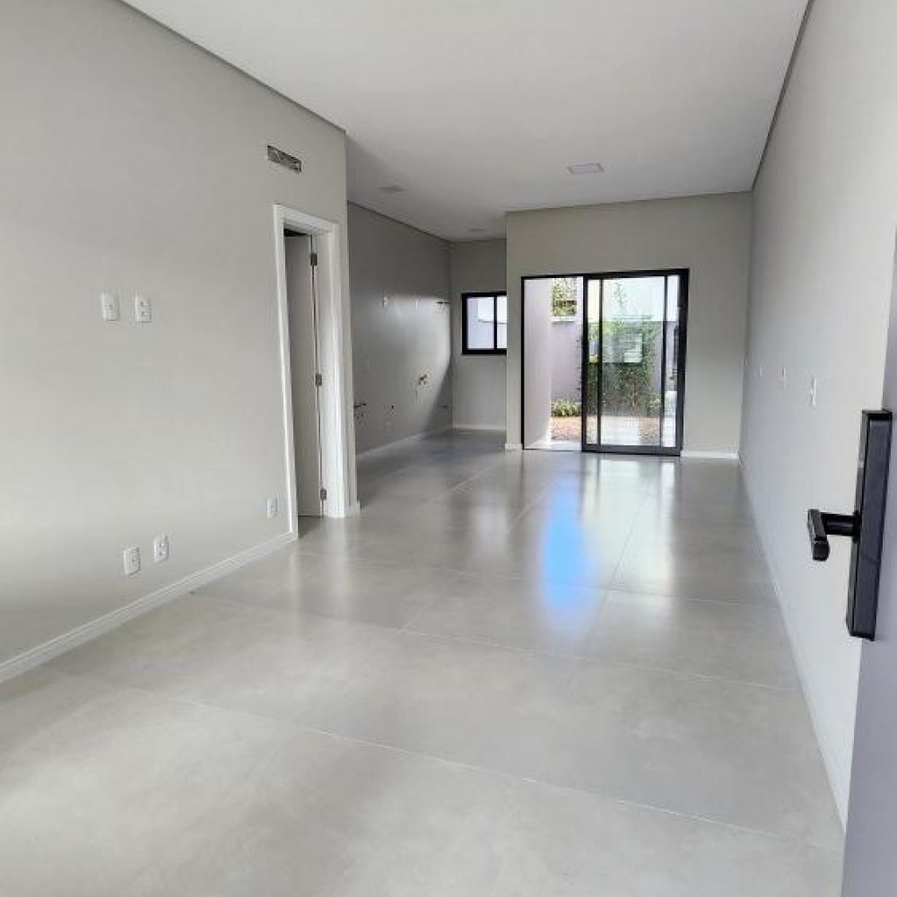 Geminado Duplex 3 Quartos � Venda em Tr�s Rios do 