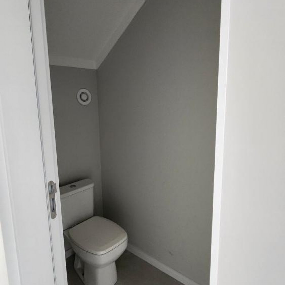 Geminado Duplex 3 Quartos � Venda em Tr�s Rios do 