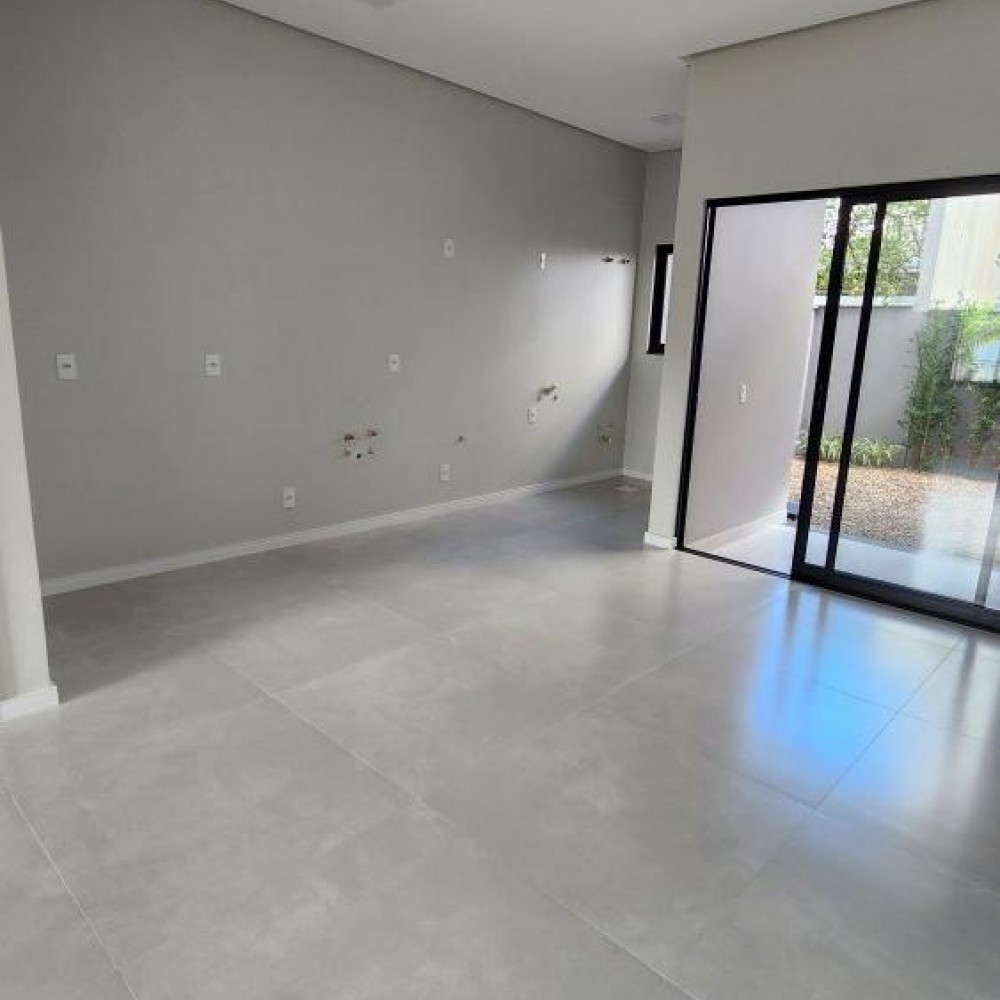 Geminado Duplex 3 Quartos � Venda em Tr�s Rios do 