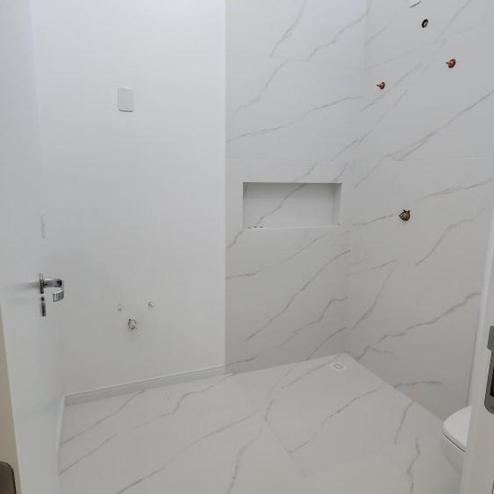 Geminado Duplex 3 Quartos � Venda em Tr�s Rios do 
