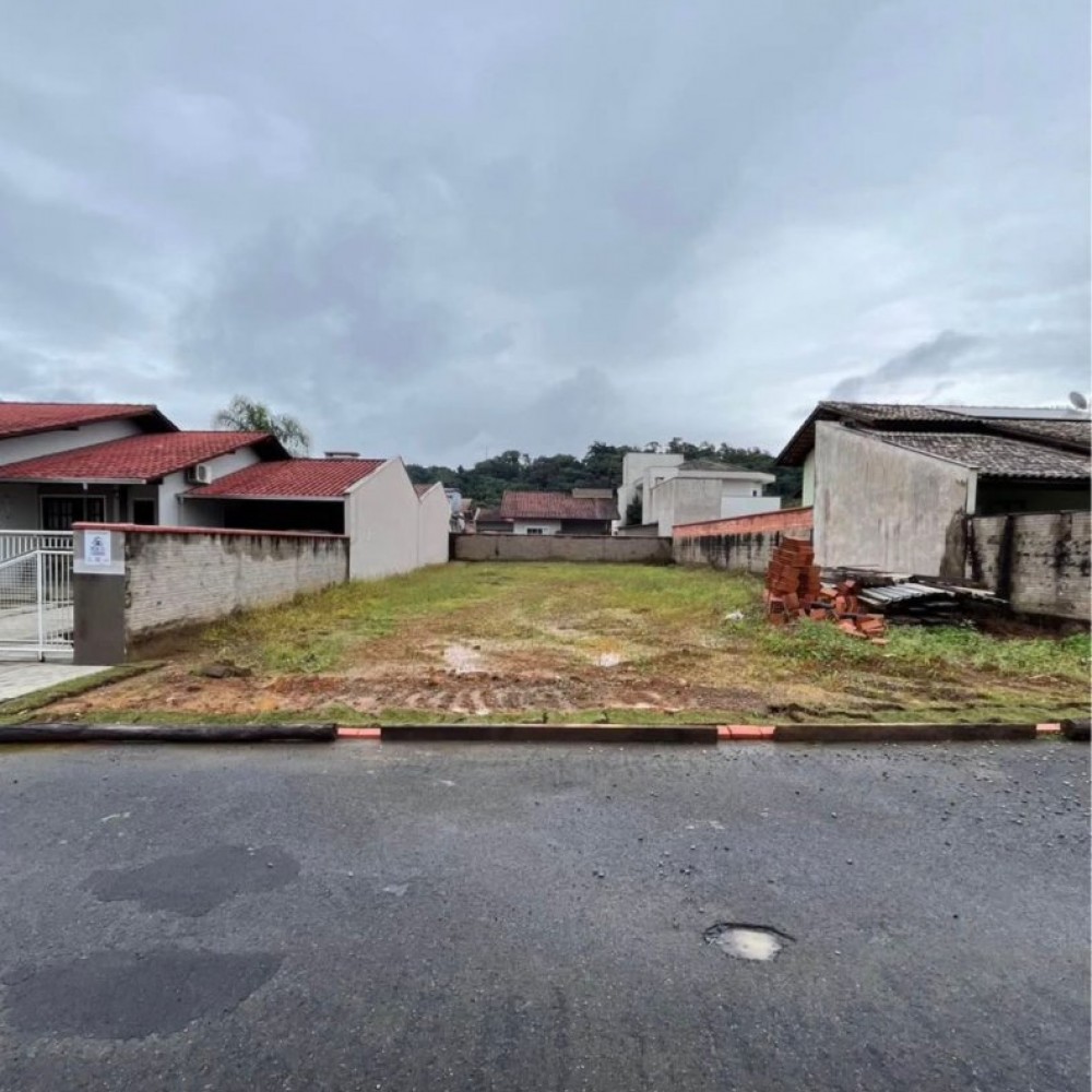 Terreno 357 m� em Tr�s Rios do Sul
