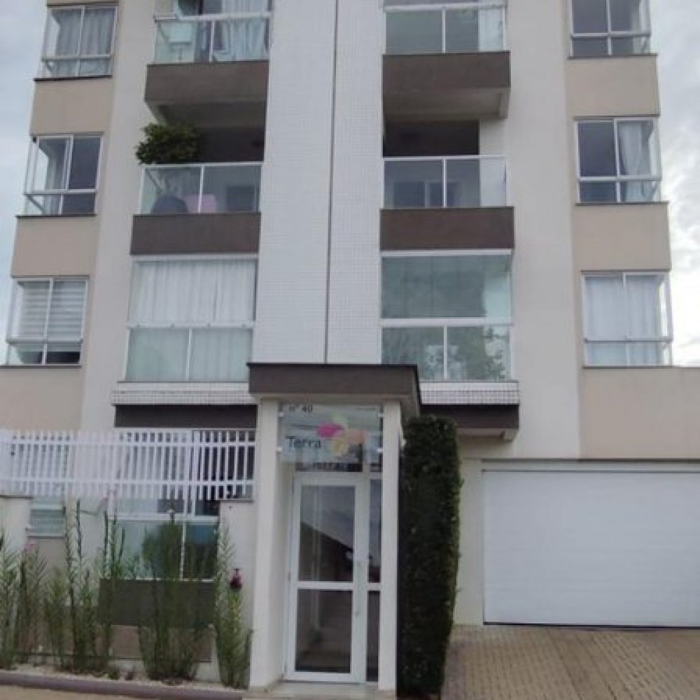 Apartamento com Su�te na Vila Lalau