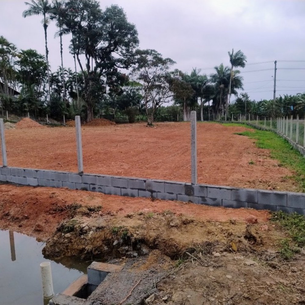 CH�CARA NO BAIRRO NEREU RAMOS