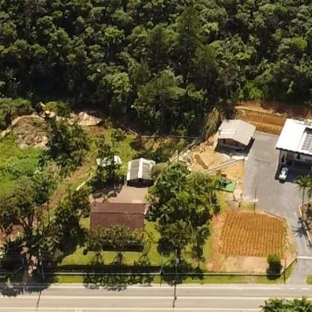 CH�CARA NO BAIRRO NEREU RAMOS
