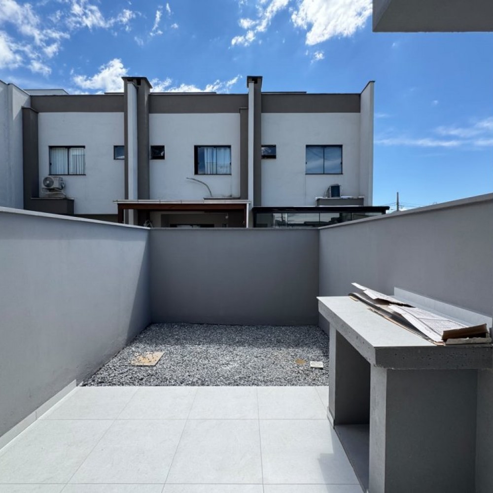 Casa Geminada Tr�s Rios do Sul